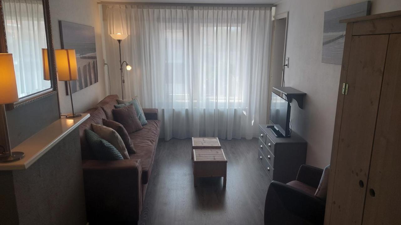 Appartement Met Inpandig Balkon, 150 Meter Verwijderd Van Strand En Centrum Заутеланде Екстериор снимка